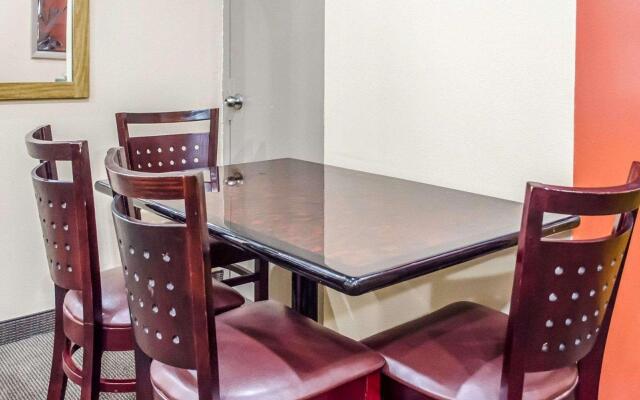 Rodeway Inn Wormleysburg - Harrisburg