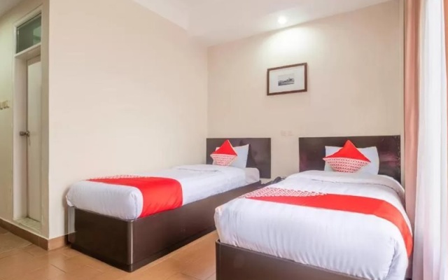 Elenor S Home At Eyckman – Guest Rooms – Bandung