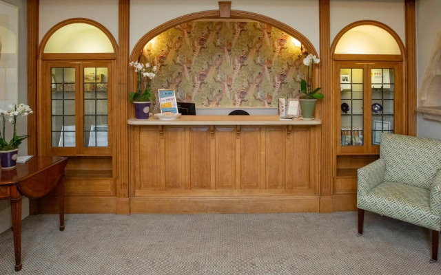 Lords of the Manor Hotel