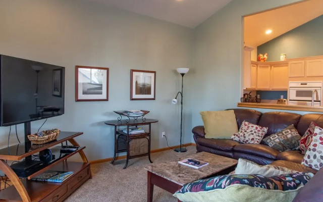 Taft At Old Mill 3 Bedroom Townhouse