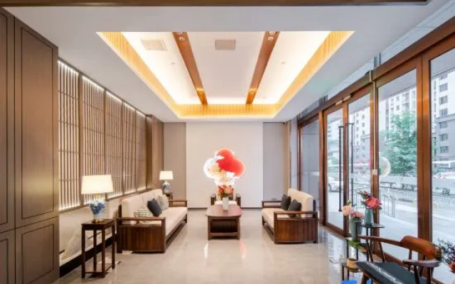 Rezen Aisheng Hotel (Peony Square Wanda) – Guest Rooms – Luoyang