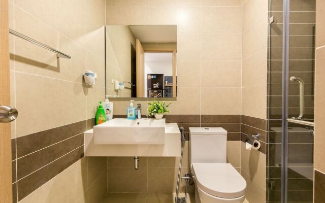 KYN Apartment Rivergate Residence