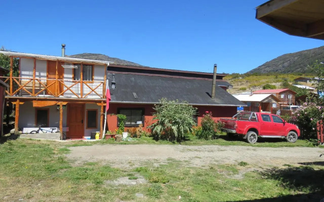 Hostal y Cabañas Perla del Lago