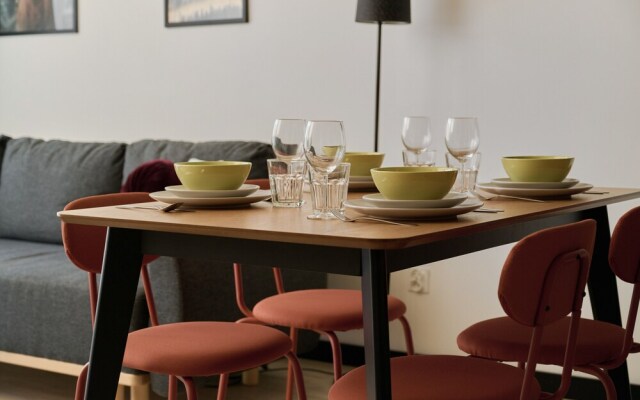 Apartments Wagrowska 12H by Renters
