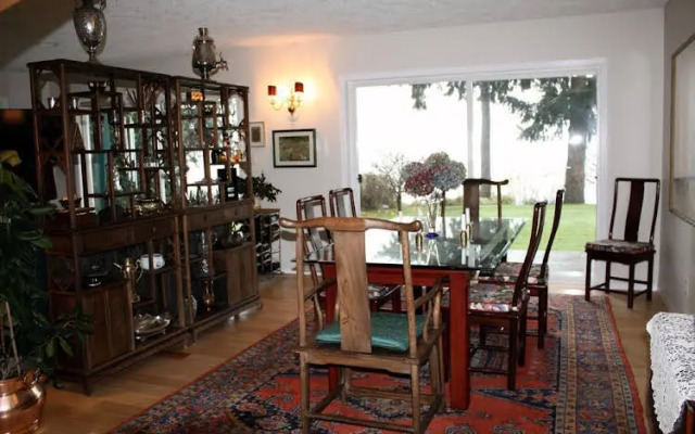 Belle Vue Bed & Breakfast