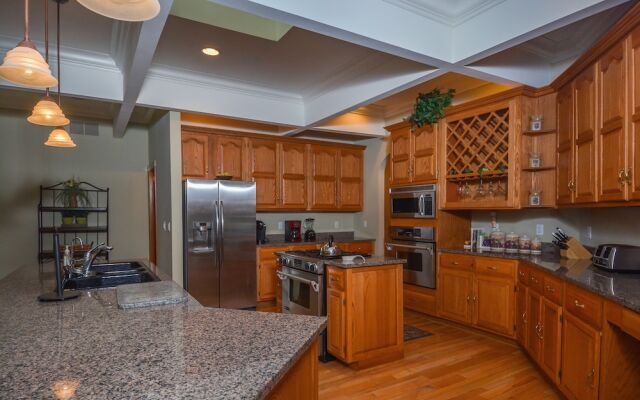 The West Wing 5 Bedroom House