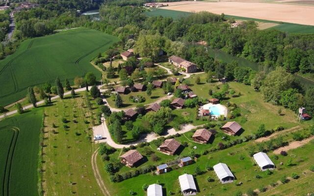 Les Chalets De Fiolles