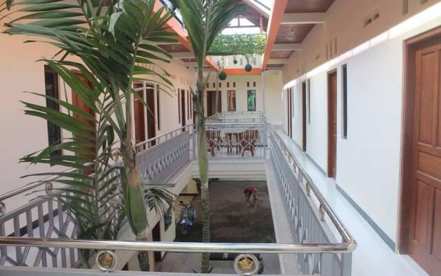 Nadamax Solo Guest House