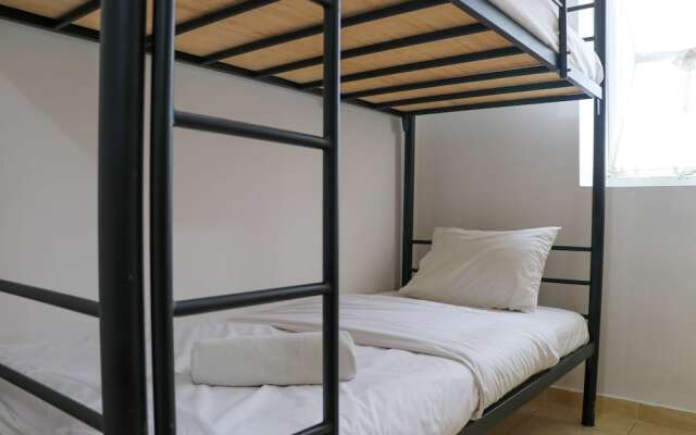 Spacious And Elegant 3Br At Grand Palace Kemayoran Apartment