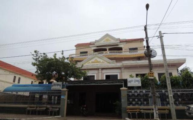Oudom Sambath Hotel & Restaurant