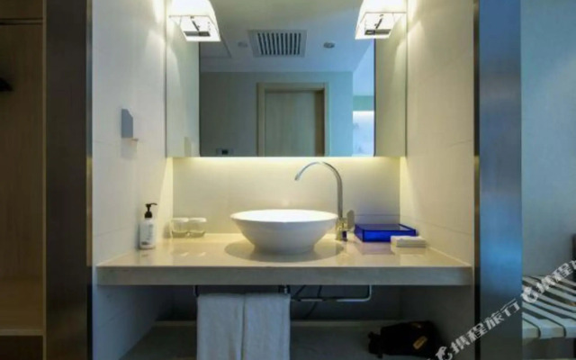 Orange Hotel Select (Chongqing Guanyin Bridge)