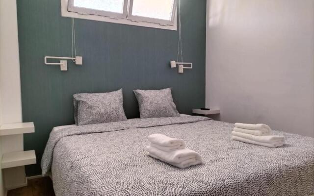 Sunny Suite Tanife by Yumbo