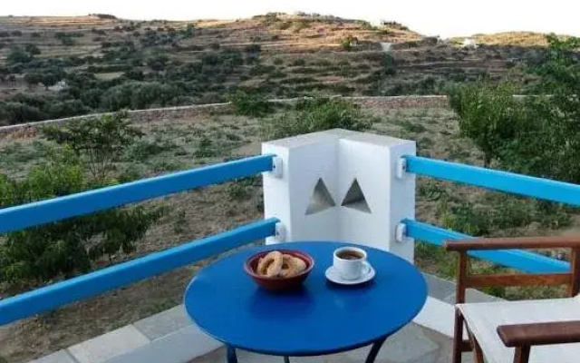 Smaragda Rooms & Studios