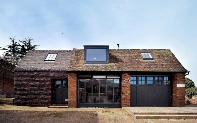 Stylish St John Conversion in the Centre of Rye