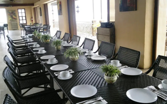 Splendido Taal Country Club