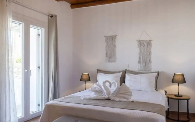 Myrsini Traditional Hillside Cottage