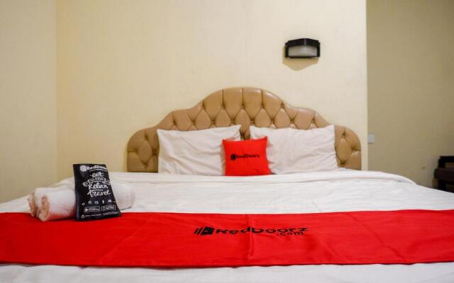 RedDoorz @ Hotel Citra Indah