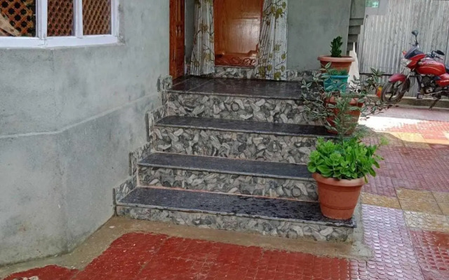 POP 92683 Tabasum Homestay