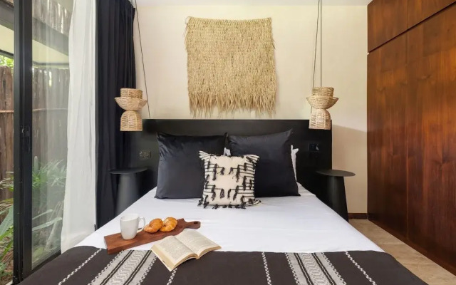 Bungalos Village 106 By Lockey