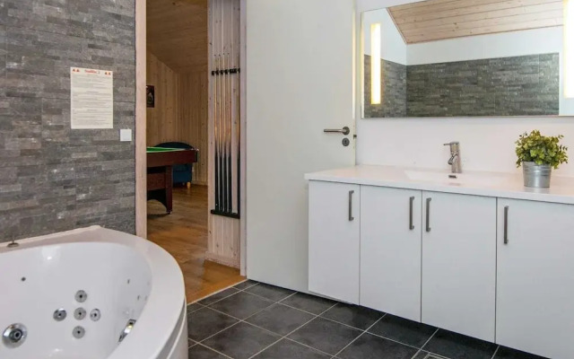 10 Person Holiday Home in Glesborg