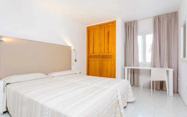 Duquesa Playa Aparthotel