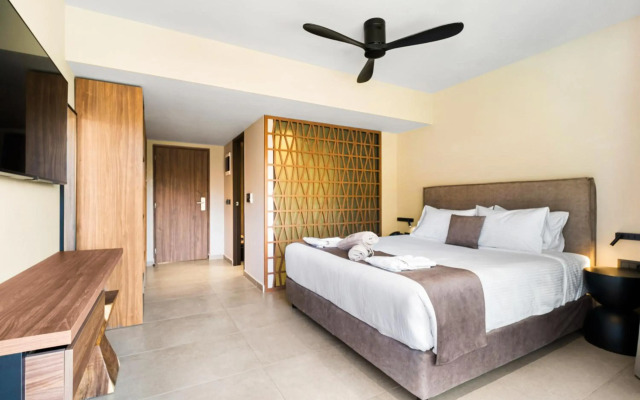 Harmony E Rock Hotel