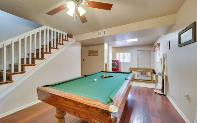 Hikers Haven: Pine Getaway w/ Wraparound Deck!