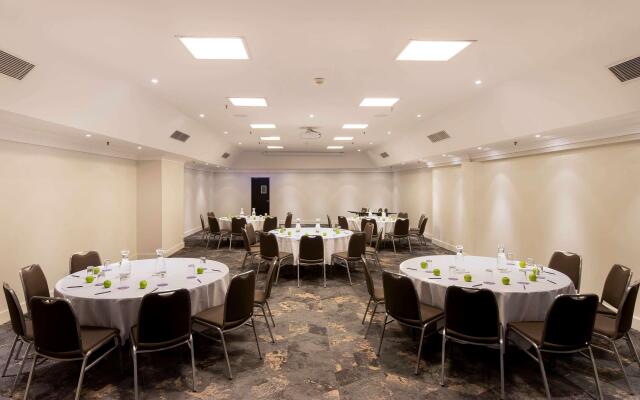 Novotel Sydney International Airport Hotel