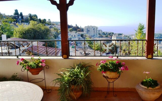 Palacio Domain Luxurious Boutique Hotel