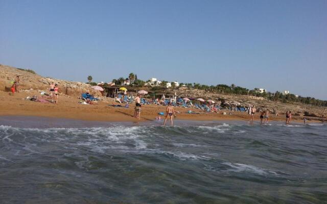Helios Bay Hotel Apartments