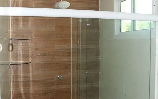 Mansao 6 suites c piscina e jacuzzi 082M