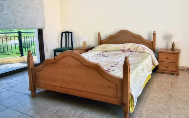 Villa Only 50m To The Sea, Sleeps 12, Polis