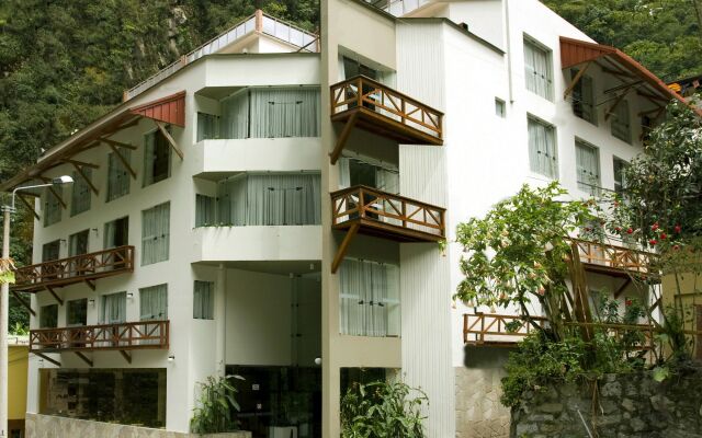 Hatuchay Hotels Machu Picchu