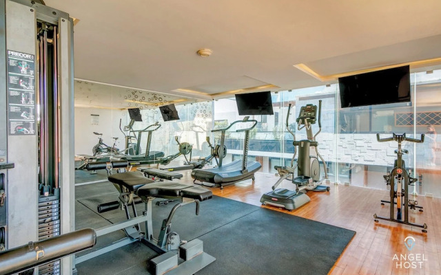 Shore Condos 2 blocks to the beach