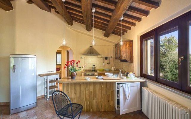 Casale Degli Ulivi 12 by Marche Holiday Villas