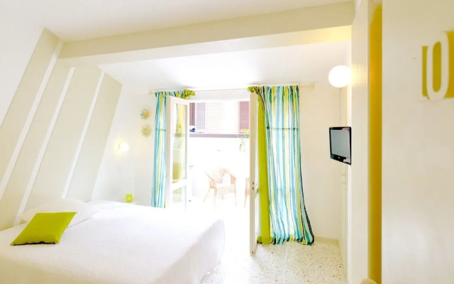 ORADIMORA di Leonardo Conte