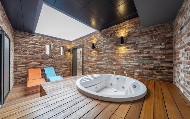 Brown Dot Hotel Wolgot