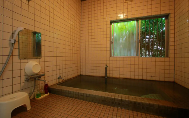 Family Ryokan Kawakyu with Showa Retro, Private Hot Spring