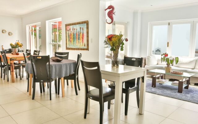 Abington Manor - Fish Hoek Guesthouse