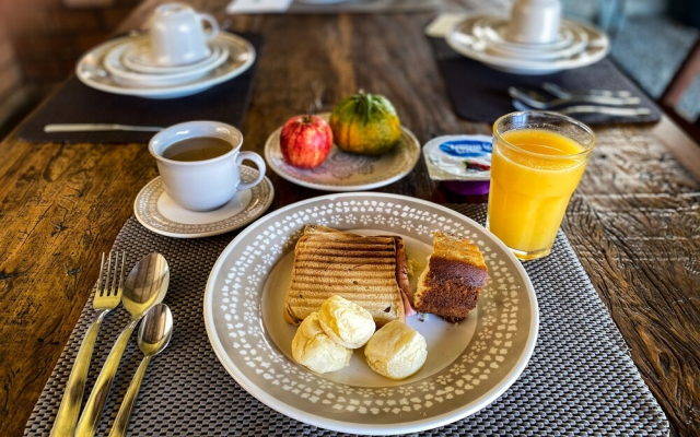 Calamares Inn Hostel & Suítes