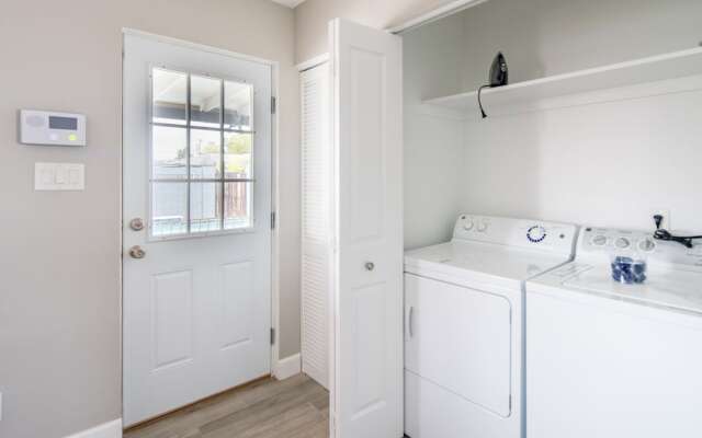 WanderJaunt - Regal - 4BR - South Scottsdale