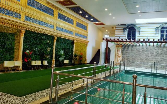 Hotel Rajwada Resort