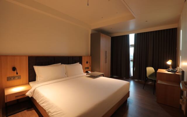 Regenta - The World Surat