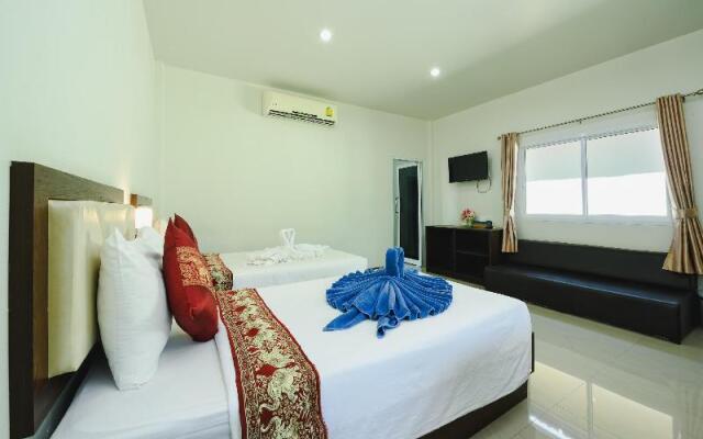 Phuket Airport Villa