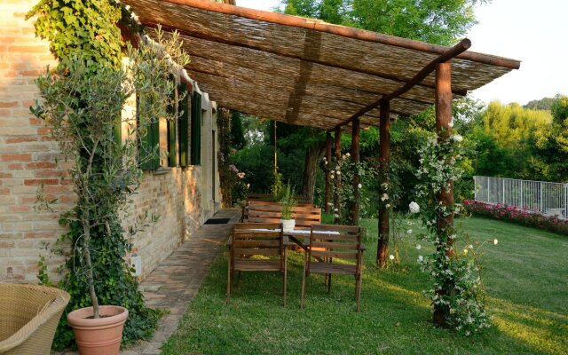 Tombolina Relais - Antico Casolare