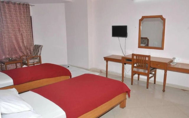 Hotel Ganapati Palace