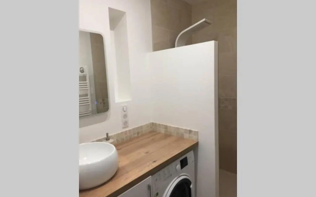 Meublé T2 Moderne en Hyper centre