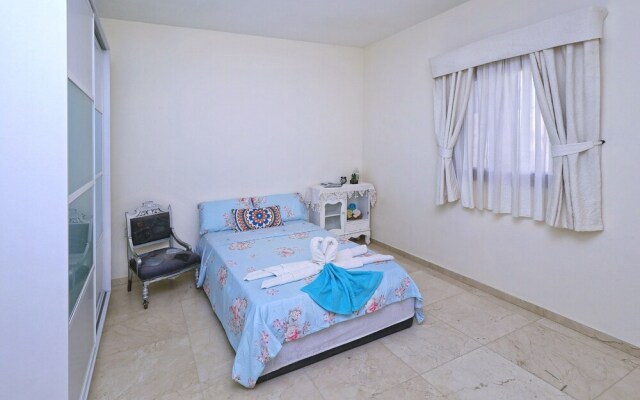 Armon Eilat