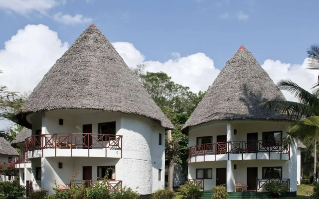 Neptune Village Beach Resort & Spa All Inclusive