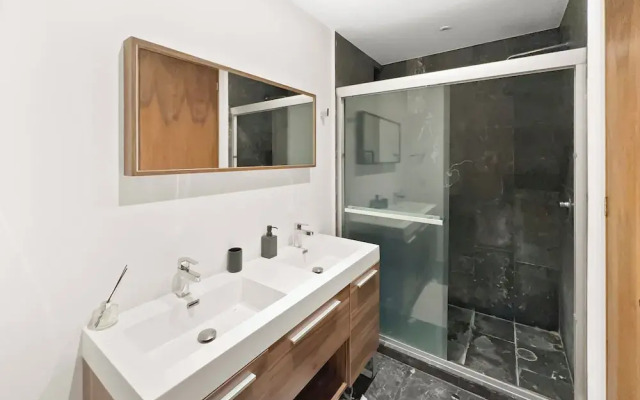 20-202 Elegant 2BR.2.5Baths-Roma Norte